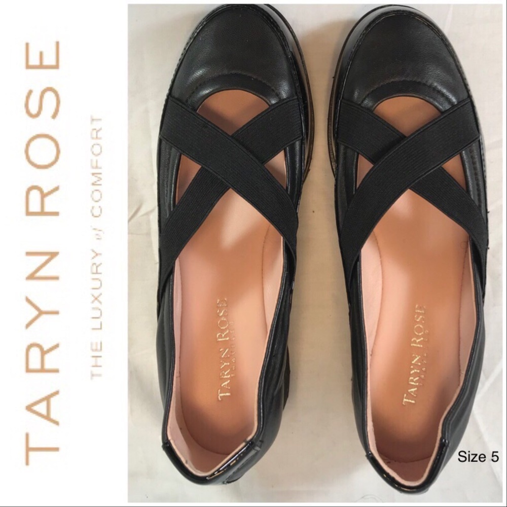 🍂Taryn Rose Twila Crisscross leather slip-on